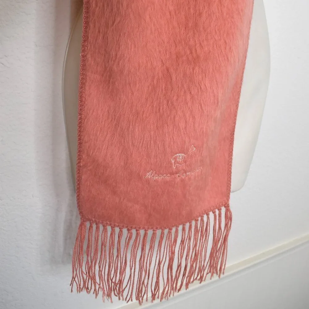 Alpaca Camargo Pink Knit Scarf Alpaca Blend Fuzzy Soft Fringed 75X9 Neutral Peru